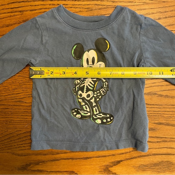 GAP Gray Long Sleeve Kids Shirt with Mickey Mouse 12-18 months - Picture 5 of 5